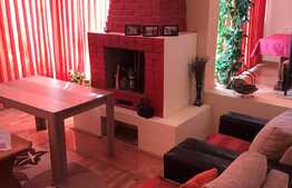 Casa de 195 mp, teren 916 mp, garaj, in Dumbravita