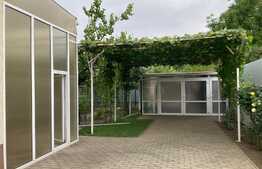 Spatiu comercial D+P+E de 450 mp, în zona Lipovei