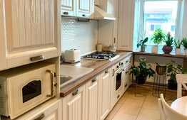 Apartament de 3 camere, 70 mp, 5 mp balcon, zona Bucovina 