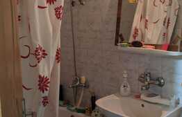 Casa la curte comuna, 53 mp utili, Zona Baba Dochia