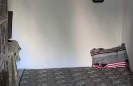 Casa la curte comuna, 53 mp utili, Zona Baba Dochia