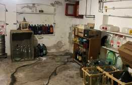 Casa individuala de 5 camere, 243 mp, teren 450 mp, in Buzias!