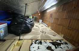 Duplex, 81mp utili, 200mp de teren, in Utvin