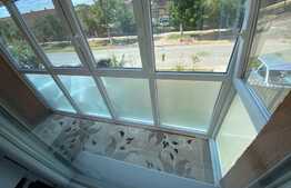 Duplex, 81mp utili, 200mp de teren, in Utvin