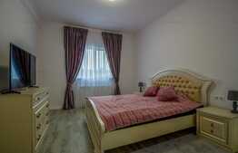 Duplex modern de 136 mp, 365 mp teren, in Dumbravita