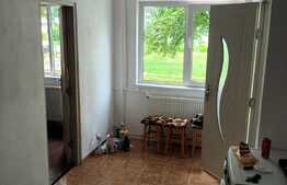 Apartament 2 camere, 32 mp, semidecomandat, zona Sagului