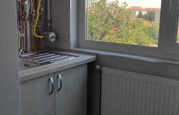 Apartament de 2 camere, decomandat, 50 mp, zona Lipovei