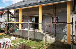 Casa individuala, 4 camere, 160 mp utili, 604 mp teren, Mosnita Noua