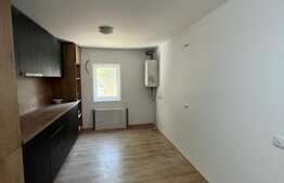 Apartament de 3 camere, 65 mp, proaspăt renovat, zona Bucovina