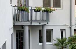 Casa 8 camere 232 mp zona Mehala