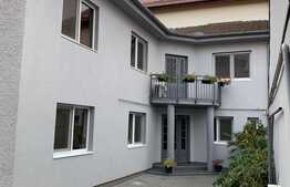 Casa 8 camere 232 mp zona Mehala