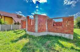 Casa 4 camere, 140 mp, parcare, zona Sanmihaiu Roman