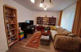 Apartament 4 camere, 82 mp, etaj intermediar, zona Lipovei