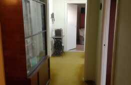 Apartament de 3 camere, 70 mp, etaj intermediar, zona Central