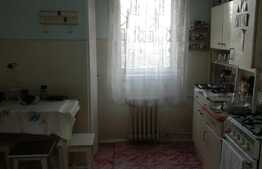 Apartament de 3 camere, 70 mp, etaj intermediar, zona Central