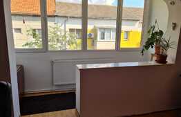 Apartament de 2 camere, 54 mp, zona Sagului