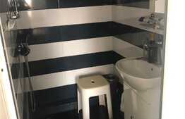 Garsoniera de 17 mp, decomandata, zona Aradului