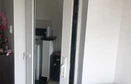 Garsoniera de 17 mp, decomandata, zona Aradului