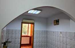 Apartament de 2 camere, 60 mp, balcon, zona Soarelui