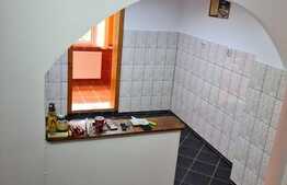 Apartament de 2 camere, 60 mp, balcon, zona Soarelui