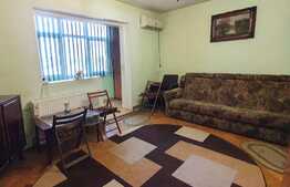 Pentru studentul din tine! Apartament decomandat, 35 mp, etajul 2, SPITALUL JUDETEAN