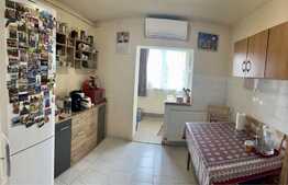 Apartament 2 camere, 51 mp, decomandat, zona Soarelui