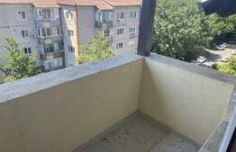 Apartament 3 camere, 70 mp, decomandat, zona Girocului