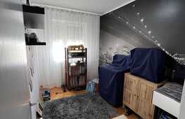 Apartament 3 camere, 50 mp, zona Sagului 