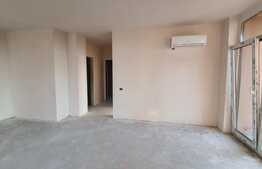 Apartament luminos, 2 camere, 55 mp, etaj intermediar, Torontalului