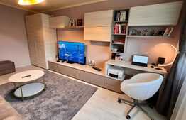 Apartament spatios, 3 camere, 72 mp, Calea Martirilor