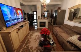 Apartament  la Casa, 3 camere, parter + terasa si gradina + 2 loc.parcare, intrare Giroc