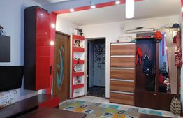 Apartament 3 camere,  52 mp, zona Sagului