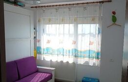 Apartament 3 camere,  52 mp, zona Sagului