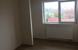 Apartament de 3 camere, 70 mp, zona Sagului