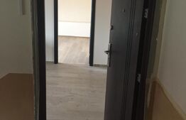 Apartament de 3 camere, 70 mp, zona Sagului