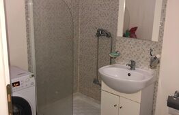 Apartament 3 camere, 70 mp, zona Favorit