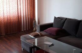 Apartament 3 camere, 76 mp, zona Soarelui