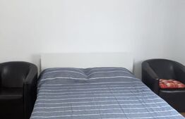 Casa individuala la cheie, 5 camere, Zona Fratelia