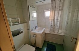 Apartament pentru familie, 4 camere, 2 bai, etaj intermediar