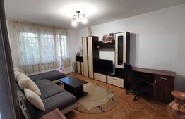 Apartament 3 camere, decomandat, 80 mp, in zona Medicina