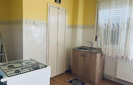 Apartament decomandat, 3 camere, 70 mp, Piata Balcescu