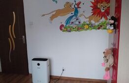 Apartament spatios, 3 camere, 63 mp, zona Lipovei