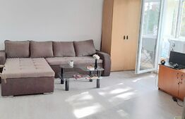 Apartament 3 camere, decomandat, centrala, zona Complex