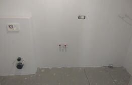 Comison 0! Spatiu comercial la Vivalia, 95 mp, semi-finisat