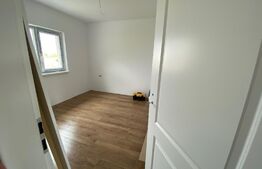 Duplex 80 mp utili, 300 mp teren, Mosnita Noua