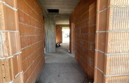 Casa cu 3 camere, 88 mp, teren 380 mp, zona Sacalaz