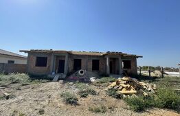 Casa cu 3 camere, 88 mp, teren 380 mp, zona Sacalaz