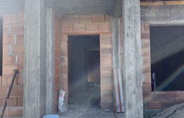 Casa cu 3 camere, 88 mp, teren 380 mp, zona Sacalaz