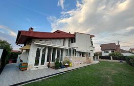  Vila deosebita de 6 camere D+P+2E zona Lipovei