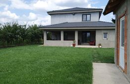 Casa cu 7 camere, 160 mp, teren 1100 mp, zona Exterior Nord